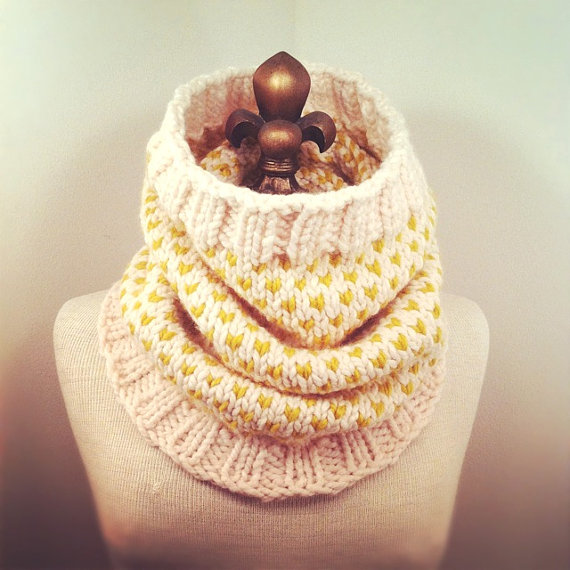 Fair Isle Chevrons Cowl - Ivory And Citron - Made To Order